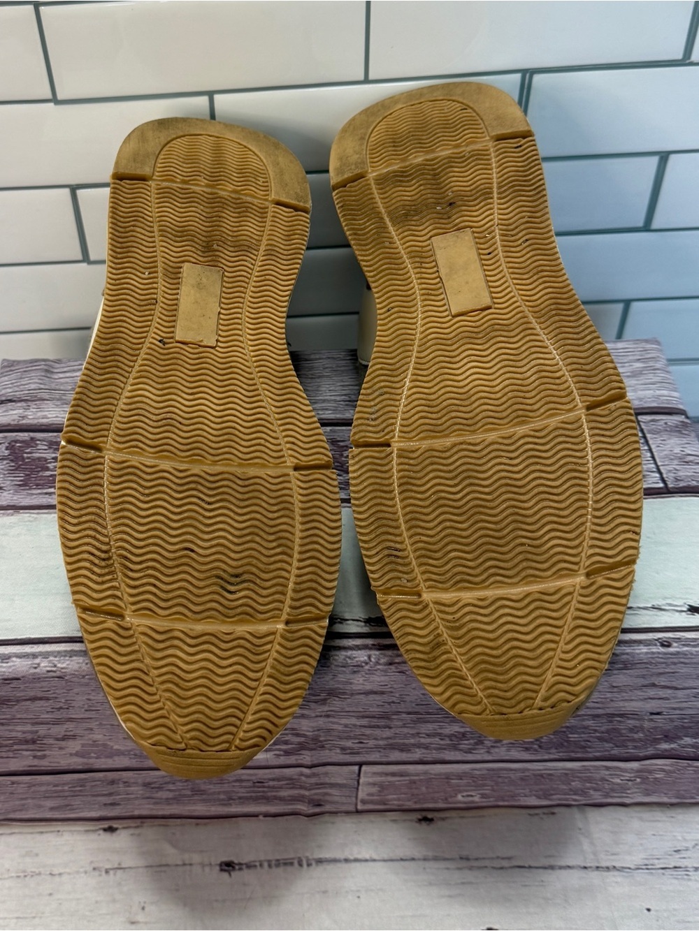 Neutral Mixed-Material low Platform Sneakers - Taupe, Metallic & Cream - Picture 5 of 6